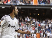 开云棋牌下载-绿茵场上的南美秘鲁与德国大黄蜂，一场虚构的季后赛抢七焦点战