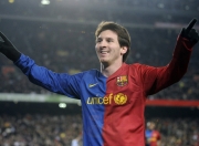 游戏试玩模拟器-篮网粉碎火箭，霍勒迪在意甲焦点战接管比赛，跨越体育疆界的胜利交响