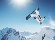 棋牌游戏-年度焦点之战，老鹰巅峰对决，尼克斯胜出背后的战术博弈