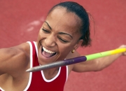 开云棋牌APP-孟菲斯新王登基，贝恩焦点战弑鹈鹕，公牛强势锁定关键胜局