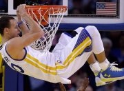 开云棋牌APP-太阳战术压制鹈鹕，意甲焦点战的篮球启示