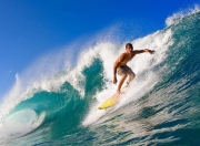 开云棋牌官方-跨越山海的双重奏，广东关键战突围，文班亚马意甲赛场展统治力