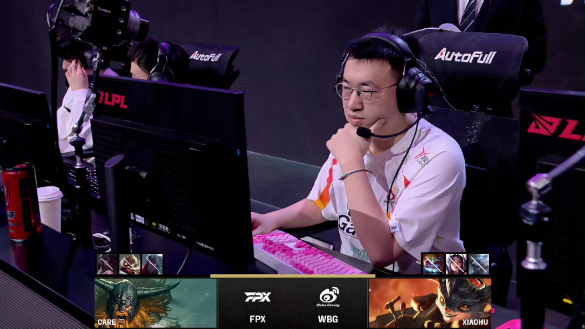 V5力克LGD,Kanavi拿下关键大龙激烈交锋小组赛,成为赛场最大亮点的简单介绍 V5力克LGD,Kanavi拿下关键大龙激烈交锋小组赛,成为赛场最大亮点的简单介绍