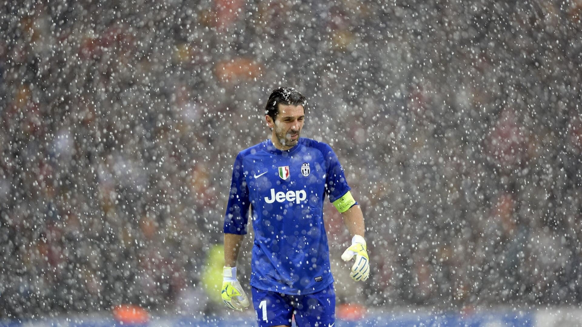 德甲争冠战之夜，本泽马持续制造杀伤，改写联赛格局